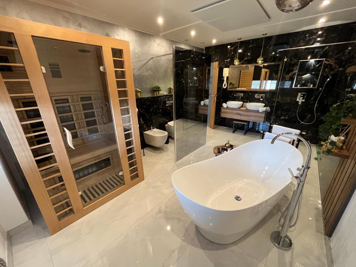 Afrodita Wellness Essence Plitvička Jezera Exteriör bild